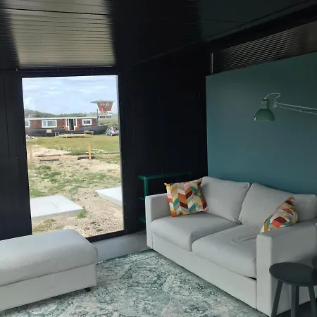Κάμπινγκ Basecamp IJmuiden