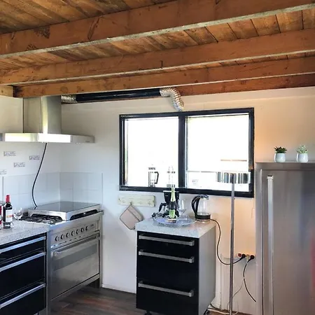 Κάμπινγκ Basecamp IJmuiden