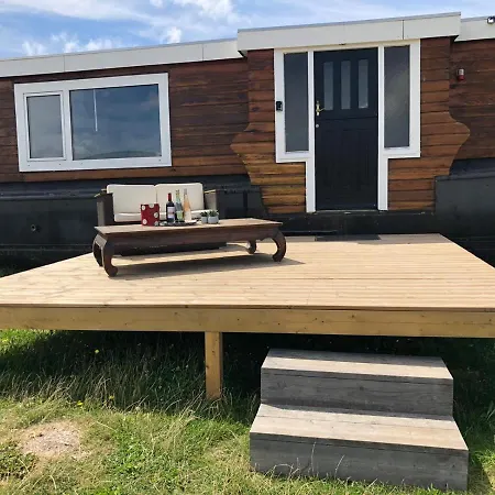 Κάμπινγκ Basecamp *